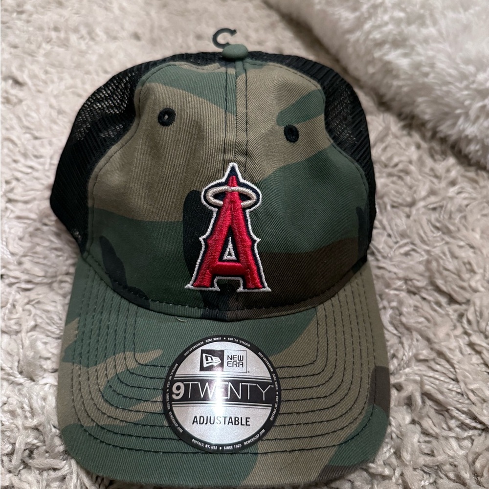 Los Angeles Angels New Era 9TWENTY Trucker Snapback Hat - Camouflage